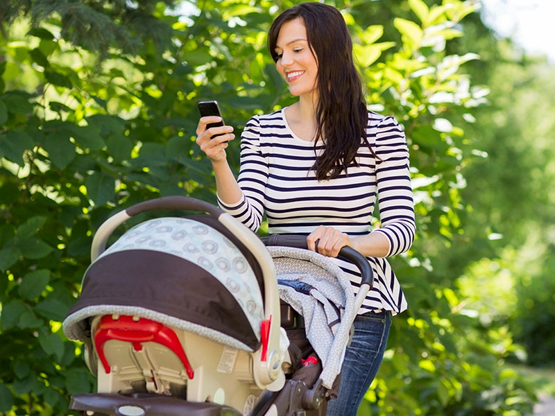 Social Media Tips for Getting that Nanny Job…and Keeping it!