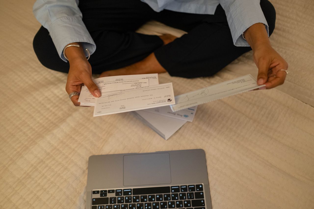 guaranteed hours banking hours nanny